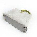 路易威登 Capucines 系列 Taurillon 牛皮手提包